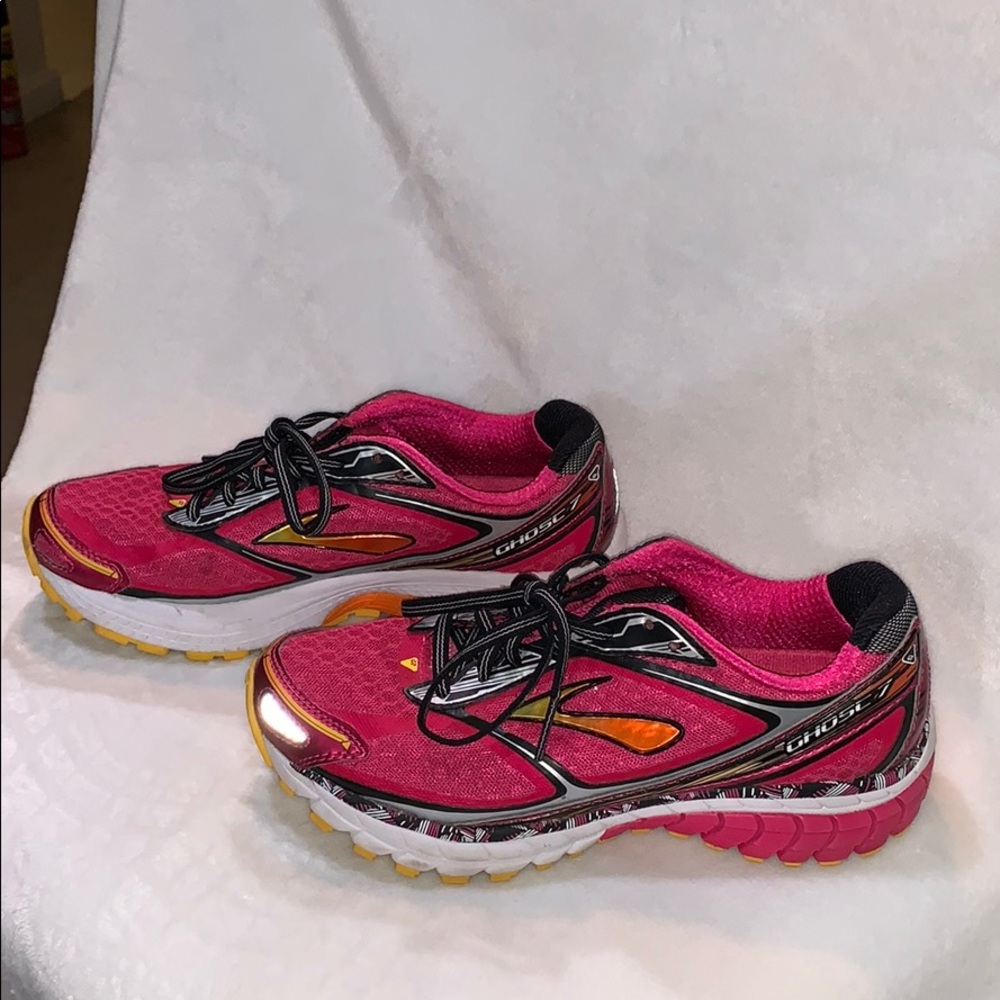 Ghost Brooks G7 Sneakers